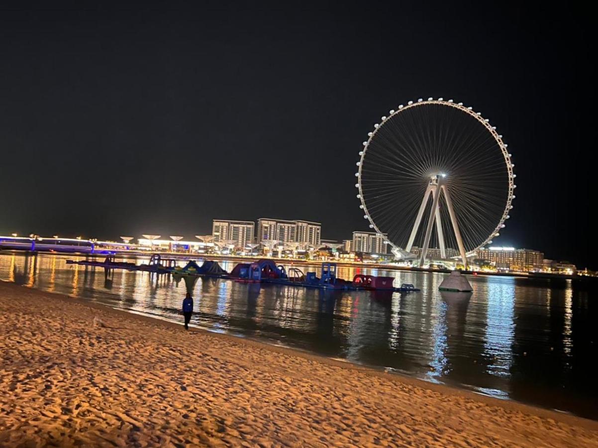 Business Backpackers Jbr Dubai Exterior foto
