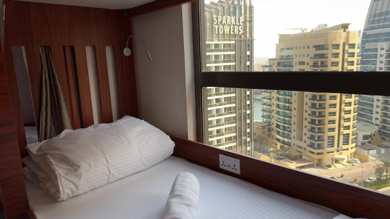 Business Backpackers Jbr Dubai Exterior foto